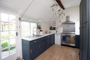 Kitchen- click for photo gallery